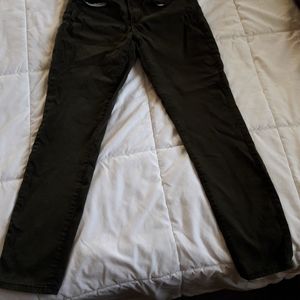Sonoma skinny jeans.
